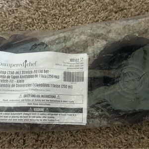 Pampered Chef Stretch-Fit Lid Set